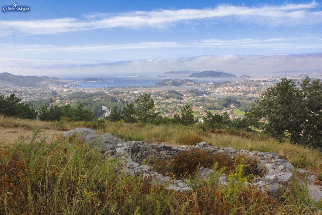 Ruta desde a Igrexa de Santa Baia de Donas ao Castro de Pedra Moura