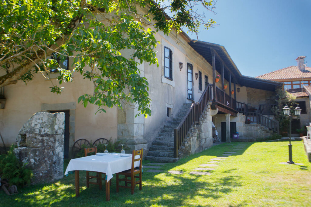 Pazo de Mendoza ou Da Escola